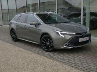 ② toyota corolla 1.8 hybrid 140pk premium+head-up displ.+sport — toyota — 2ememain