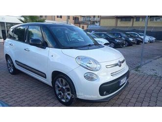 living 1.6 multijet 105 cv