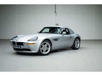 bmw z8 roadster (e52) *faible kilométrage / full suivi bmw / première peinture*