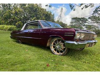 1963 chevy impala lowrider w airbags