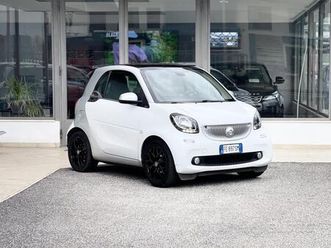 smart fortwo 1.0 benzina 71cv automatica neo. e6 -