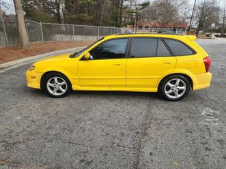 no repairs needed-clean, great running mazda protege 5