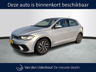 volkswagen polo 1.0 tsi life | multimedia | parkeersensoren | app connect |