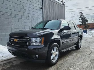 2012 chevrolet avalanche lt