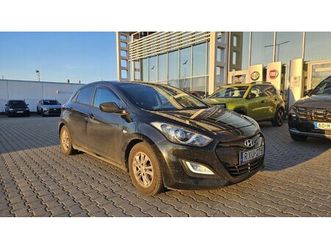 2.0 tdci titanium mo-i sérülésmentes vezetett sz.könyv szép állapotban!