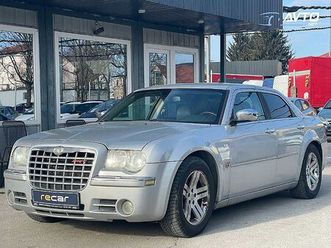 chrysler 300c 3.0 crd v6 -xenon-usnje-strešno okno-memory-pdc