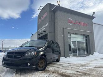 dodge grand caravan 2018 sxt, 7 passagers, si