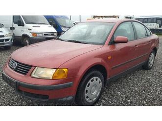 vw passat 1,6, 1998 god.