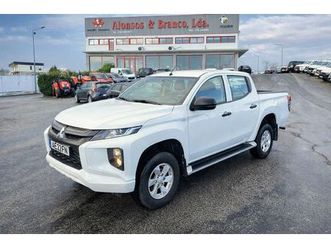 2.3 di-d space cab invite 4wd