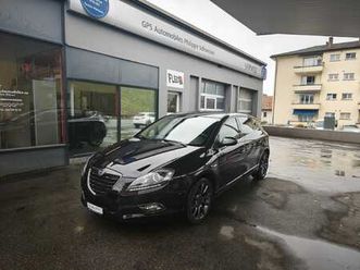 delta 1.9 16v d-multijet tt momodesign