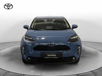 toyota yaris cross 1.5h gr sport black sky fwd 116cv e-cvt del 2022 usata a torino