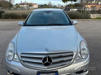 mercedes-benz r 320 cdi cat 4matic premium lunga 7