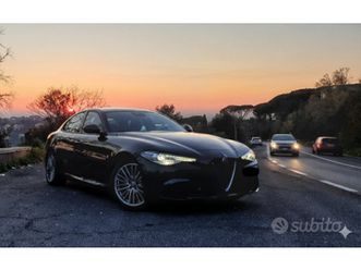 alfa giulia 2.2 180cv nero vulcano