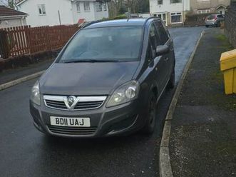 vauxhall, zafira, mpv, 2011, manual, 1686 (cc), 5 doors