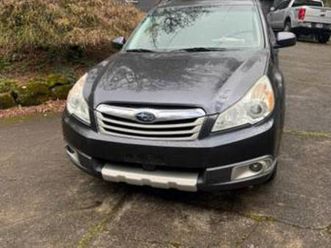 2011 subaro outback limited