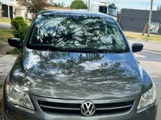 volkswagen voyage 1.6 confortline (2011) - único dueño