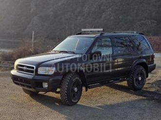 nissan pathfinder r50