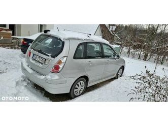 suzuki liana 1.6