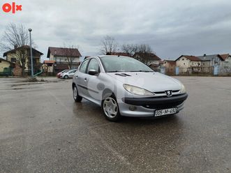 prodajem peugeot 206 1.1 ccm