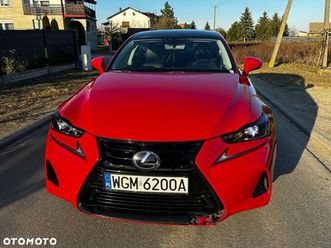 lexus is 200t / 300 prestige