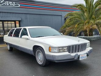 cadillac fleetwood limousine