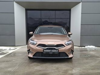 kia ceed silver 1,0 t-gdi 74kw/100k, m6, fwd