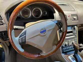 2.4 d5 executive 185cv auto 7 posti