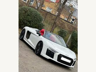 5.2 fsi v10 spyder s tronic quattro euro 6 (start/stop) 2dr