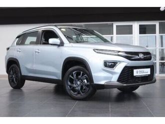 2024 toyota urban cruiser 1.5 xs