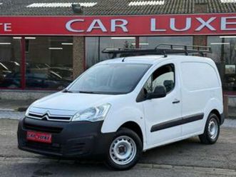 ② citroën berlingo 1.6 hdi utilitaire 3 places tva deduc — camionnettes & utilitaires — 2ememain