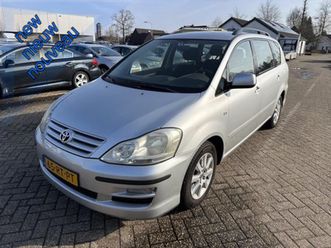 toyota avensis verso - 2.0i linea sol 6p