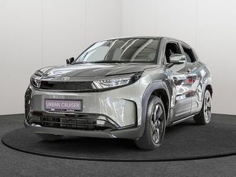 toyota urban cruiser 128 kw fwd teamplayer