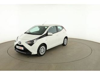 toyota aygo 1.0 vvt-i x-play x-shift