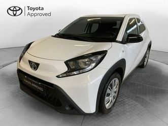 aygo x 1.0 vvt-i 72 cv 5 porte active