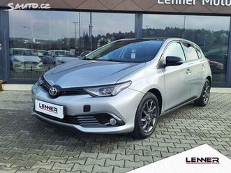 toyota auris 1.6 valvematic/97kw selection