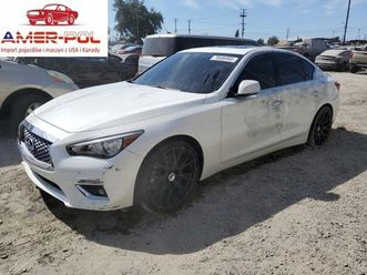 infiniti q50 luxe 2023 3.0l 3.0 benzyna 300km