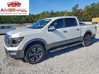 nissan titan pro-4x 2024 5.6 benzyna 400km