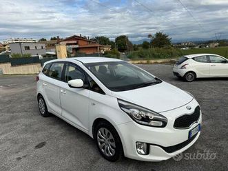 kia carens 1.7 crdi 115 cv class