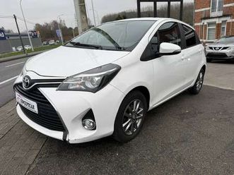 yaris 1.33i vvt-i active and pack live 2