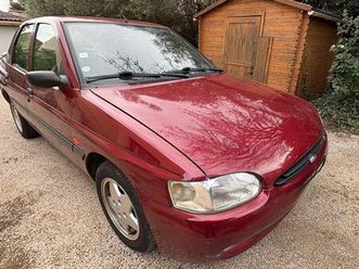 ford escort gt de 1997- 49000km - 2700