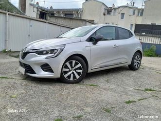 renault clio 5 evolution tce 90 ch , vente à l'export uniquement