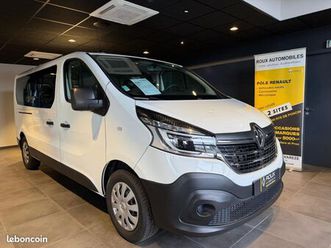 renault trafic combi zen l2 2.0 dci 145 / attelage / clim av + ar / radar ar / entretien renault