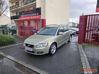 volvo v50 2.0 145 momentum