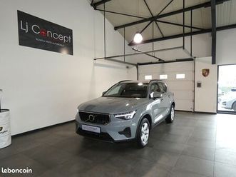 volvo xc40 b3 163 ch essential dct7 - 1°main - origine france - 47'205 km - tva - suivi complet - keyless start - apple carplay - acc - full led - jantes 17