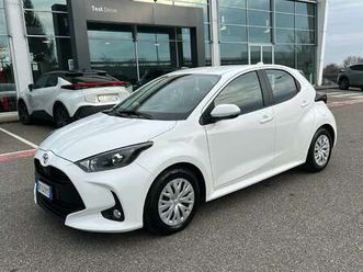yaris 1.0 5 porte active