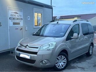 citroën berlingo 1.6 hdi 110ch 5 places excellent état + attelage ct ok