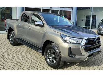 hilux 2.8 d-4d 48v double cab lounge auto