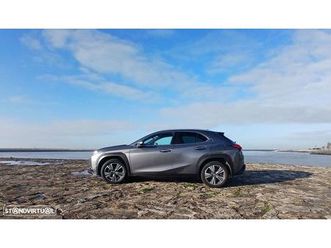 lexus ux 300e luxury+tae+jll18