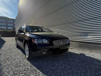 volvo v50 2.4i canton schwytz - tutti.ch