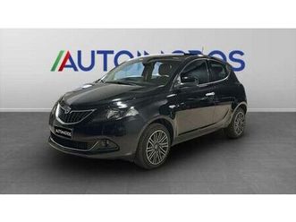 gold 1.0 70 cv firefly hybrid s&s usato garantito